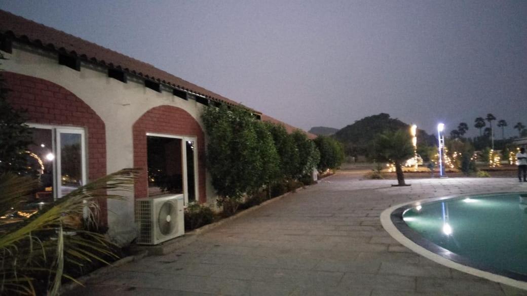 One Resorts & Convention Annavaram Exterior foto